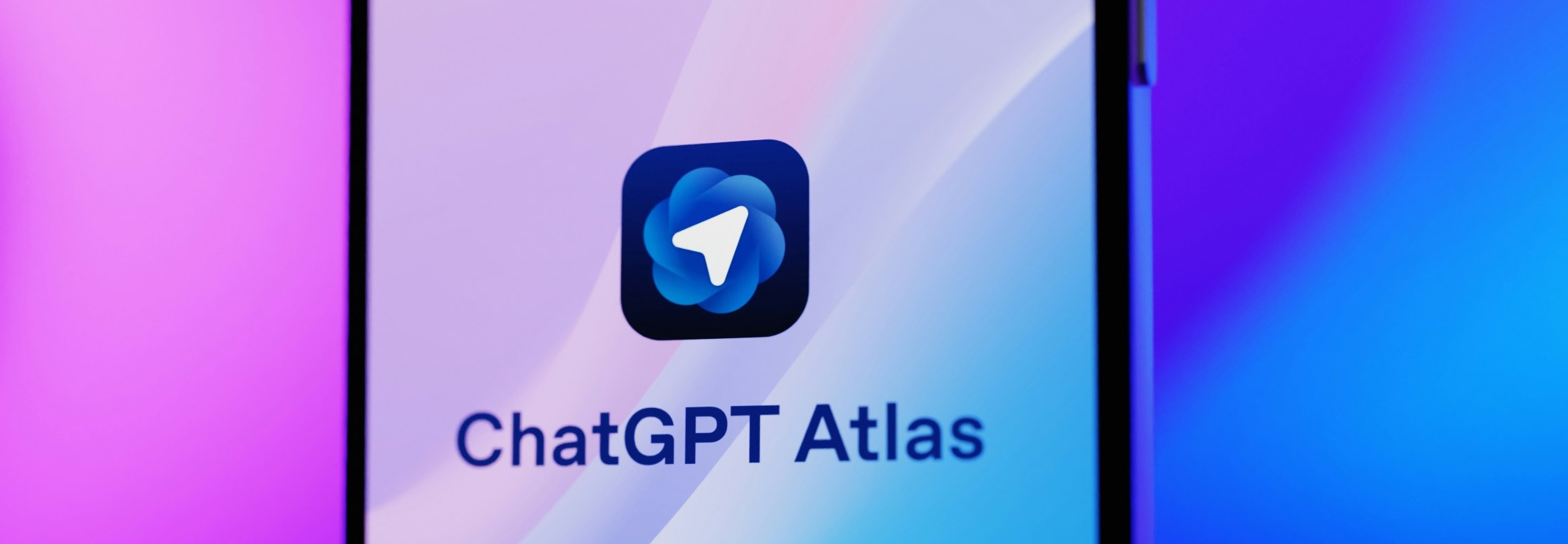 chatgpt_atlas_on_mobile_phone_to_Illustrate_browser_wars_article