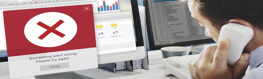 deskop-pc-displaying-something-went-wrong-please-try-again-message-to-accompany-article-on-digtal-dependency-risk